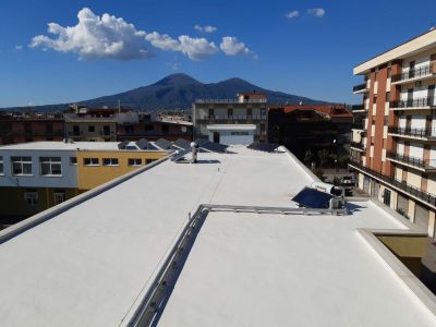 Impermeabilizzazione superfici occasionalmente pedonabili sistemi acrilici