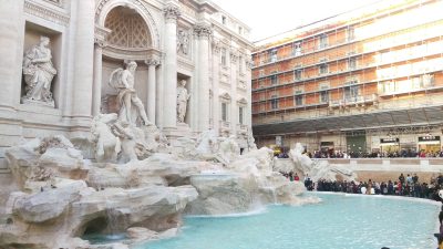 Principale fontana di trevi