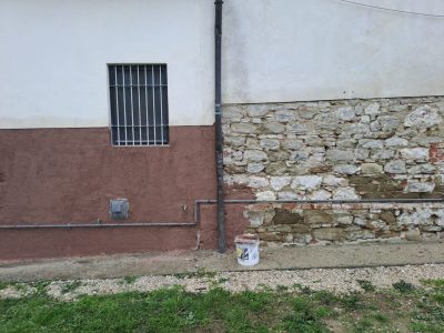 Realizzazione intonaci deumidificanti barriera antisale