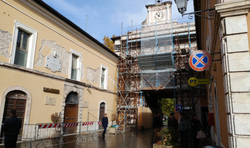 Foto news imprenditori e tecnici udine in visita cantieri perugia norcia