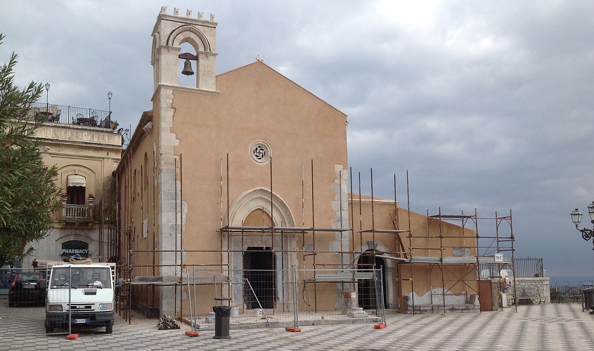 Restauro facciata Ex Chiesa di S. Agostino, Taormina