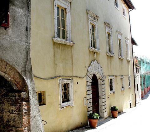 Restauro Palazzo Venturelli, Amelia (TR)